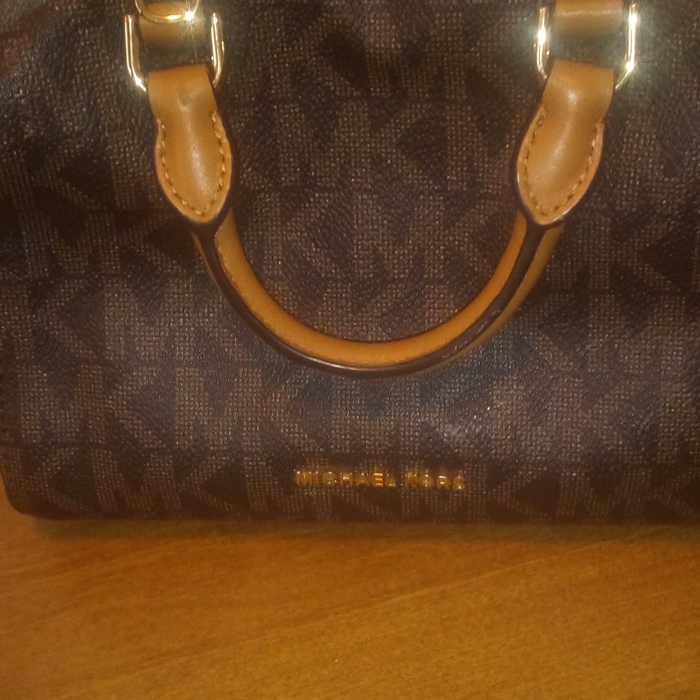 Michael Kors purse